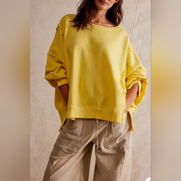 NWT FREE PEOPLE Mellow Yellow CAMDEN OVERSIZED PULLOVER We The Free Sweater - Picture 1 of 7
